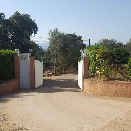 Davia Piscine Chauffee A Ajaccio Semesterbostad
